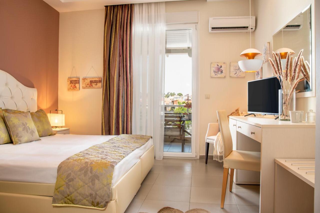 Aqua Mare Hotel Nea Kallikrateia المظهر الخارجي الصورة